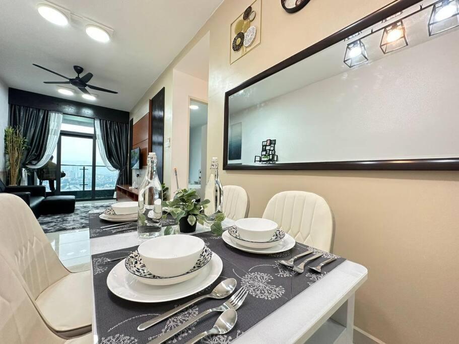 Legasi At Kampong Bahru With Full Kl View, 10Min Walk Train Station & Klcc Apartment Kuala Lumpur Luaran gambar