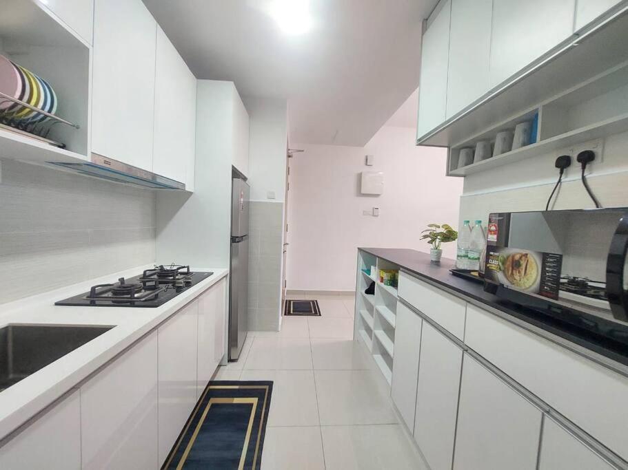 Legasi At Kampong Bahru With Full Kl View, 10Min Walk Train Station & Klcc Apartment Kuala Lumpur Luaran gambar